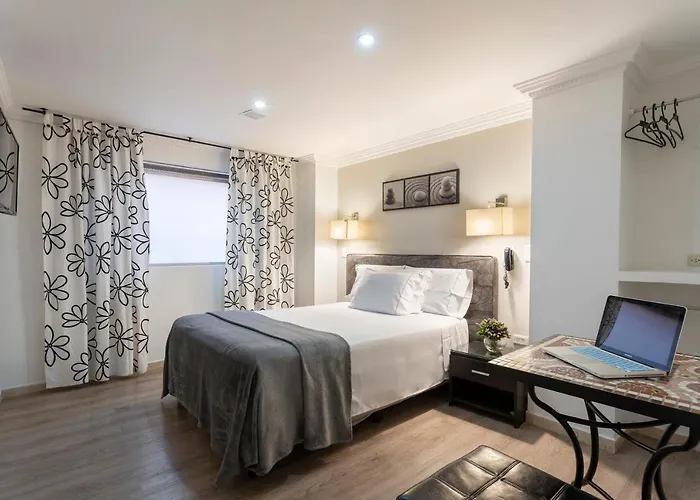 Hotel Picasso Inn